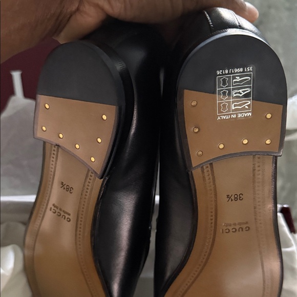 Gucci Black Leather Loafers with Gold Bit Detail - Picture 10 of 10